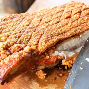 การทำหมูกรอบ หนังฟูกรอบ เนื้อนุ่มฉ่ำ ทำเองได้ไม่ยาก